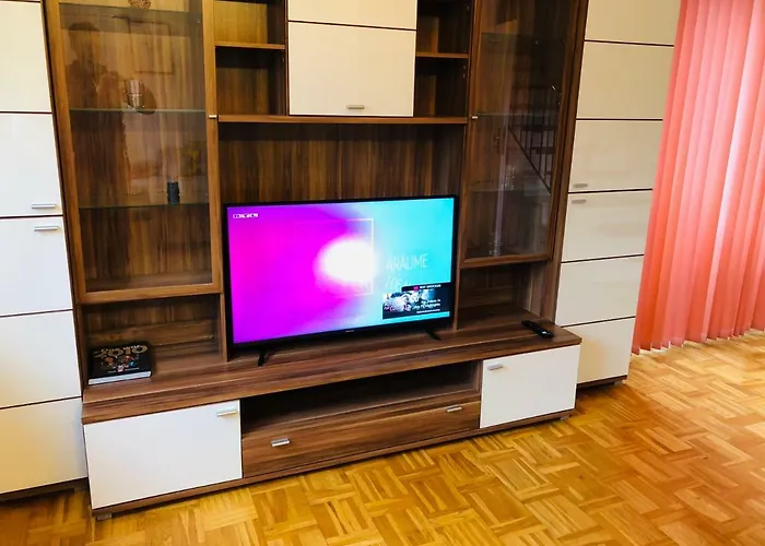 Zentral * Willingen (Upland)